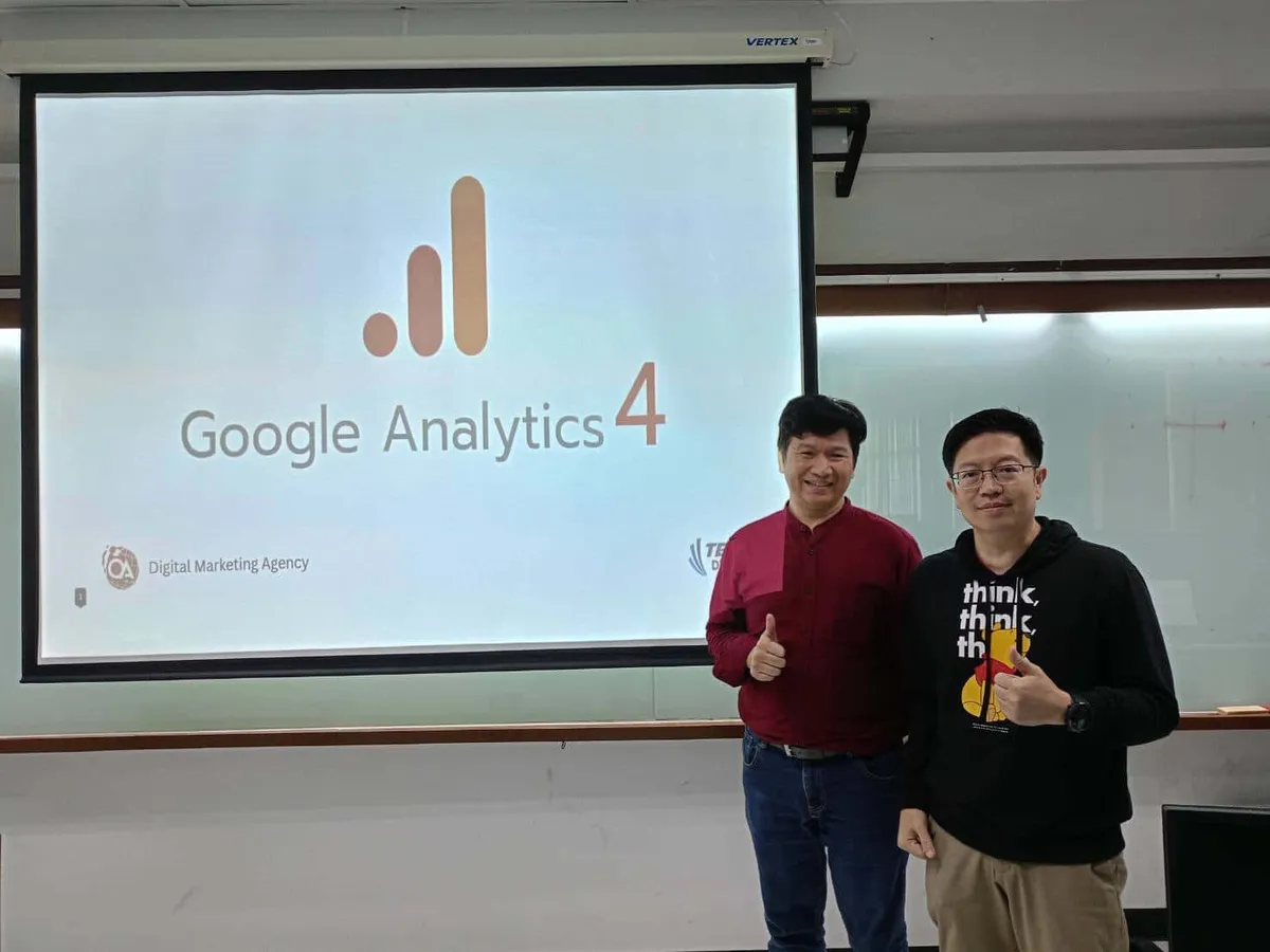ภาพบรรยากาศอบรมคอร์ส Google Analytics For Digital Marketing Success รุ่น 9