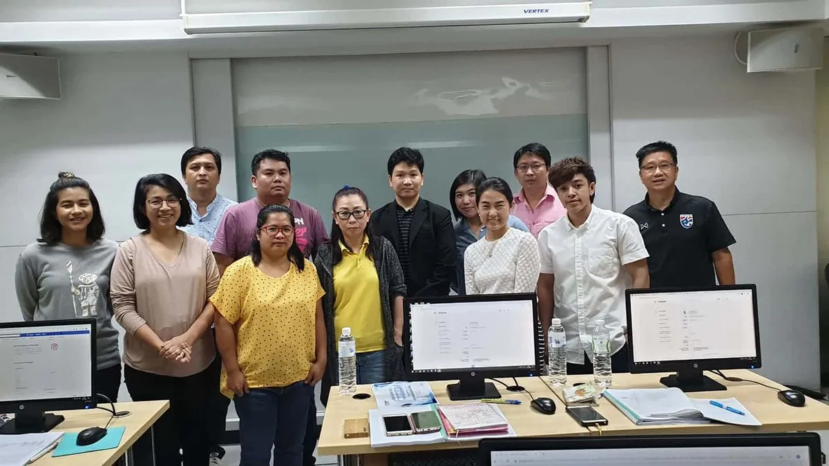 ภาพบรรยากาศอบรมคอร์สขายของออนไลน์ รุ่น 22